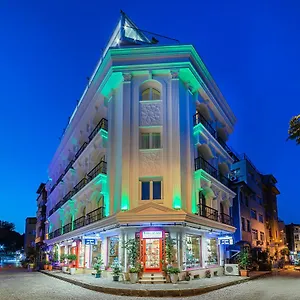 The Magnaura Palace **** Istanbul